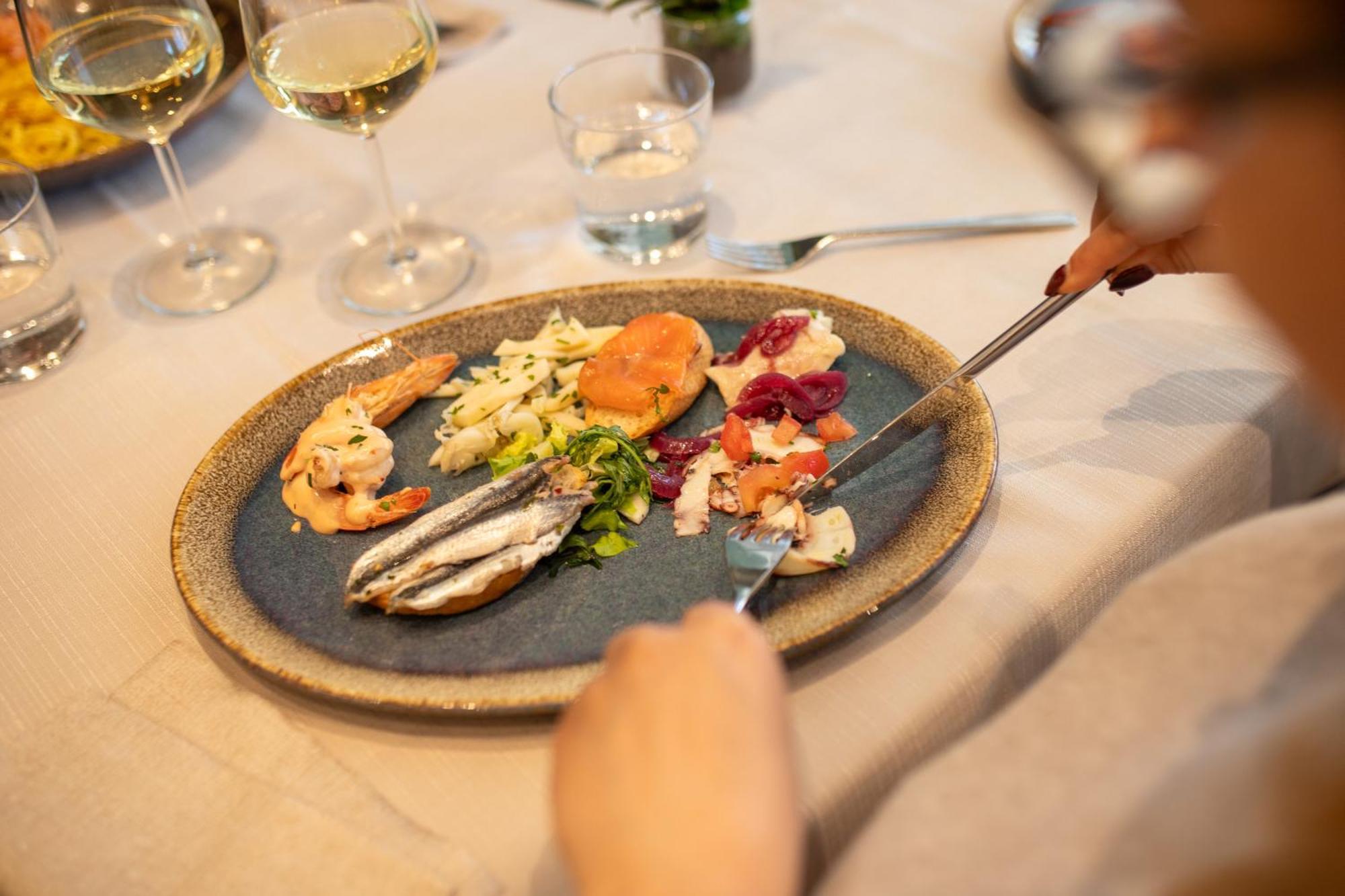 Albergo Ristorante Pozzi Bellaria-Igea Marina Esterno foto