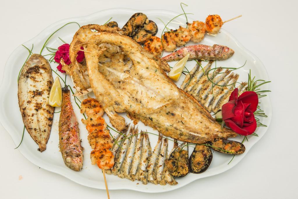 Albergo Ristorante Pozzi Bellaria-Igea Marina Esterno foto