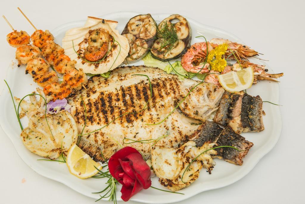 Albergo Ristorante Pozzi Bellaria-Igea Marina Esterno foto
